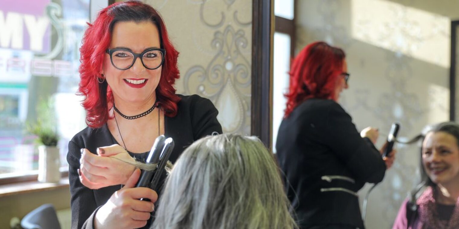 Friseurin Yvonne Lechner